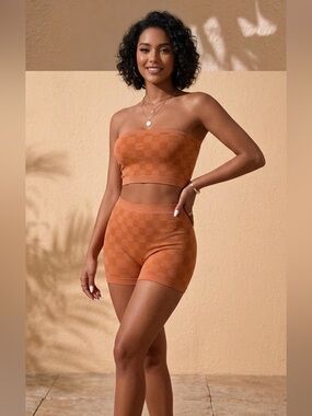 Seamless Checkerboard Bike Shorts & Crop Top Set- Orange Sz Medium